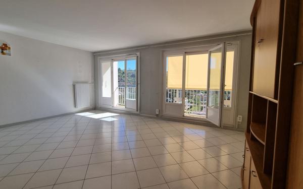 Appartement à vendre    3 pièces • 81 m2 Neuville-sur-Saône