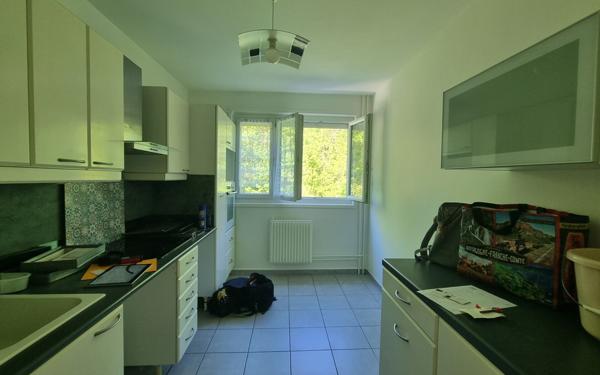 Appartement à vendre    3 pièces • 81 m2 Neuville-sur-Saône