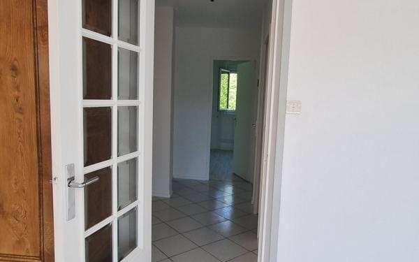 Appartement à vendre    3 pièces • 81 m2 Neuville-sur-Saône