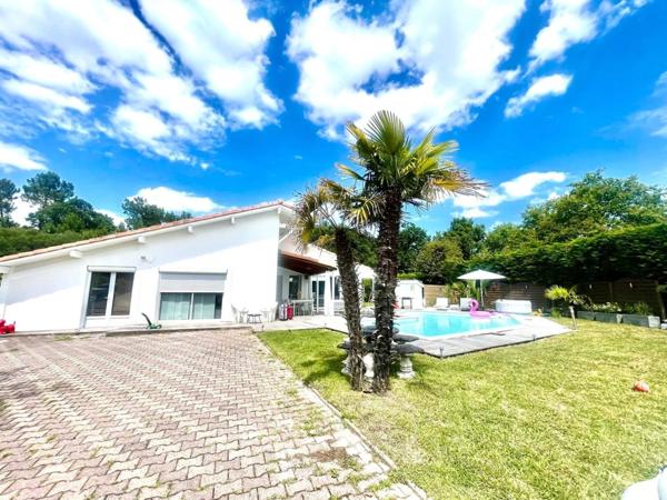 Maison à vendre 7 pièces MIOS (33) avec piscine, garage, dépendance et parc arboré