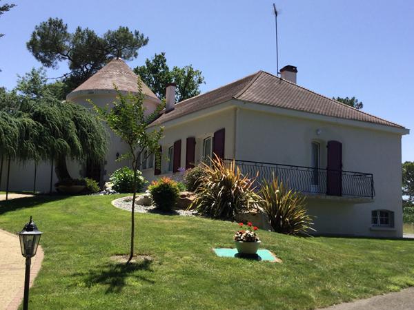 Demeure de charme MARTINET 8 pièce(s) - 226 m²