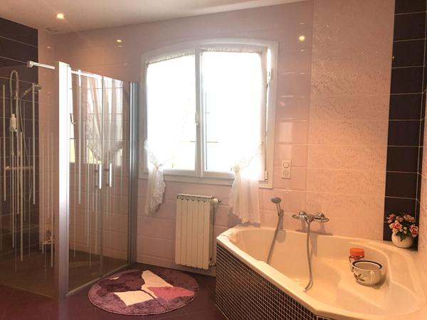 Demeure de charme MARTINET 8 pièce(s) - 226 m²