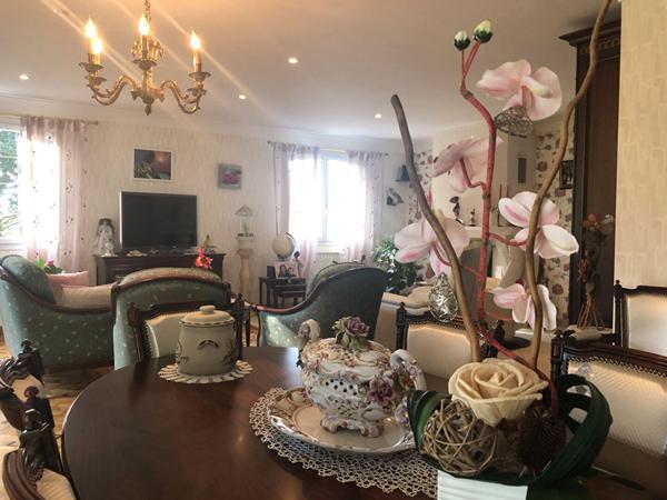 Demeure de charme MARTINET 8 pièce(s) - 226 m²