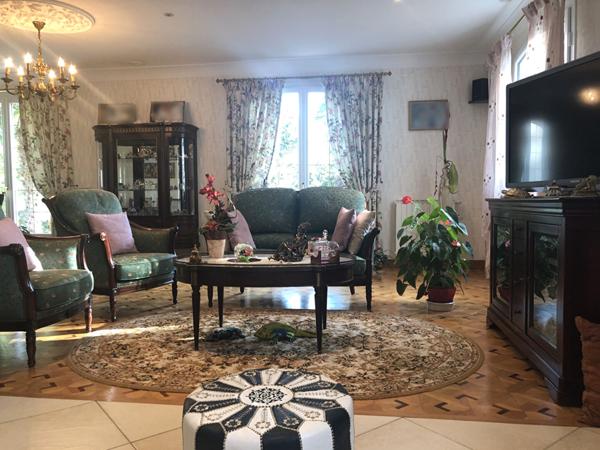 Demeure de charme MARTINET 8 pièce(s) - 226 m²