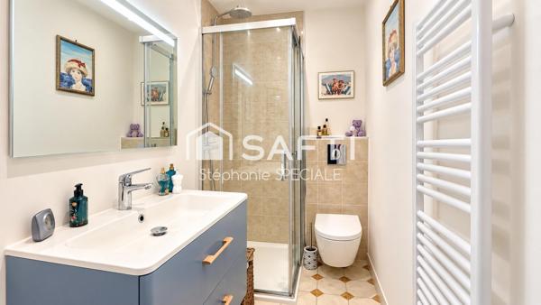 CANNES CENTRE – SUPERBE 4 PIÈCES RÉNOVÉ DE 102 M² – TERRASSE EXCEPTIONNELLE DE 75 M²