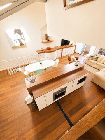 Appartement en duplex centre village avec 3 chambres