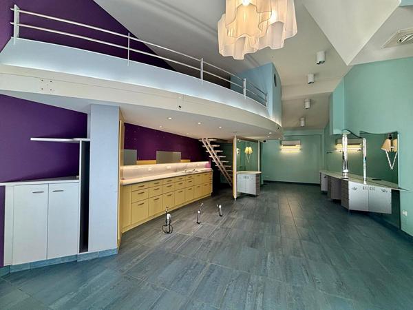 AGEN HYPER CENTRE - Immeuble de rapport de 4 lots proposant des prestations de qualité situé dans un quartier très recherché du centre-ville.