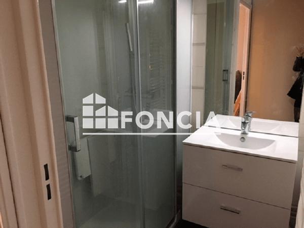 Location Appartement meublé 2 pièces 24.86 m² - 31 AVENUE DU LAZARET La Rochelle 17000