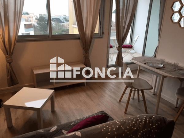 Location Appartement meublé 2 pièces 24.86 m² - 31 AVENUE DU LAZARET La Rochelle 17000