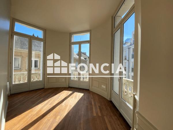 Location Appartement 2 pièces 59.3 m² - 1 RUE HENRI OUDIN Poitiers 86000