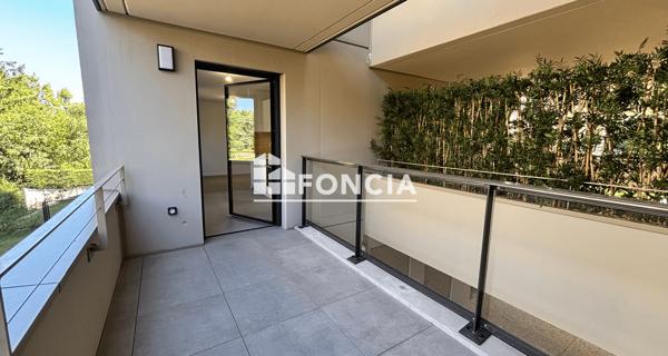 Location Appartement 3 pièces 58.75 m² - ÉCully 69130