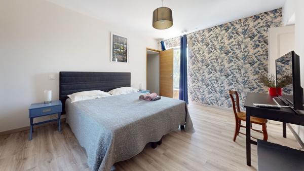 Vente Maison de luxe L'Isle-sur-la-Sorgue 9 Pièces 230 m²