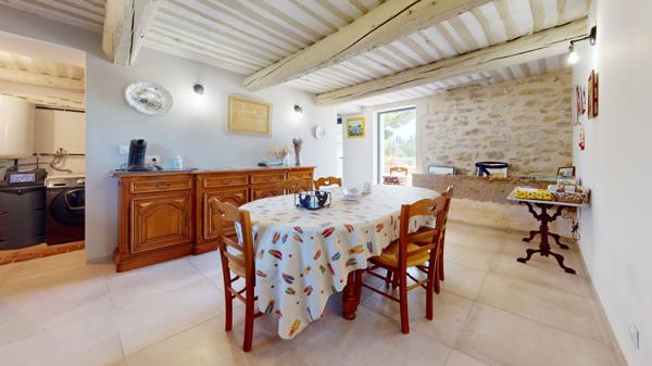 Vente Maison de luxe L'Isle-sur-la-Sorgue 9 Pièces 230 m²