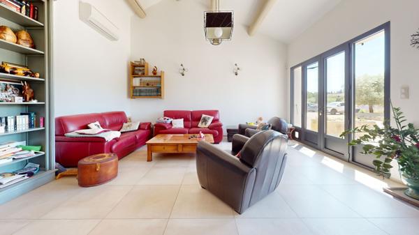 Vente Maison de luxe L'Isle-sur-la-Sorgue 9 Pièces 230 m²