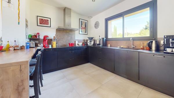Vente Maison de luxe L'Isle-sur-la-Sorgue 9 Pièces 230 m²