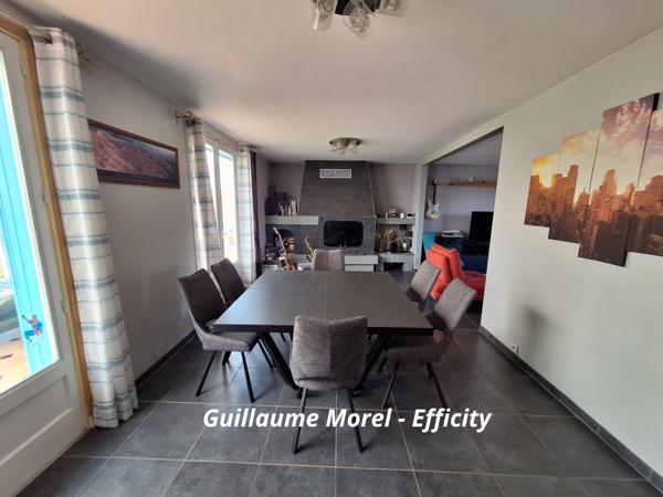 Maison
         4 pièces
        - 123 m² 271 000 € *