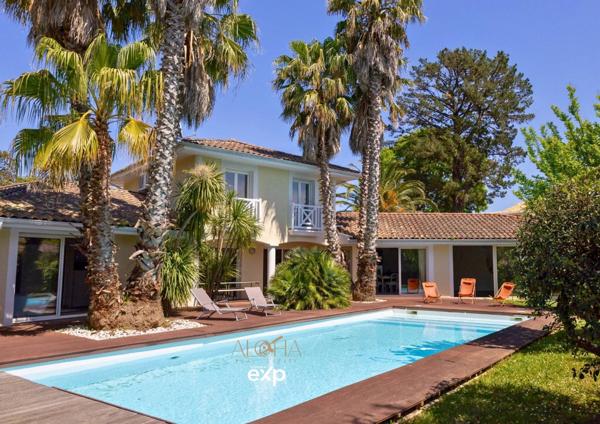 Villa de 260m2 dans un quartier calme et recherché