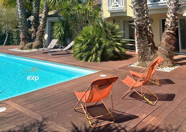 Villa de 260m2 dans un quartier calme et recherché