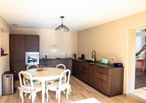 Villa de 260m2 dans un quartier calme et recherché