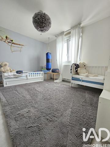 Maison à vendre 4 pièces 120 m² Floing