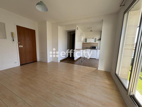 Appartement
         1 pièce
        - 31 m²