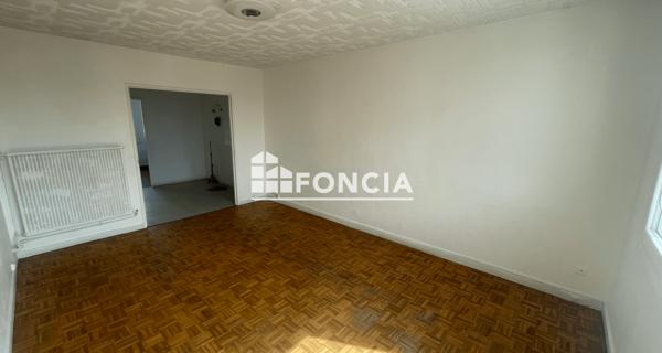 Location Appartement 3 pièces 66.01 m² - Bourg-lès-valence 26500