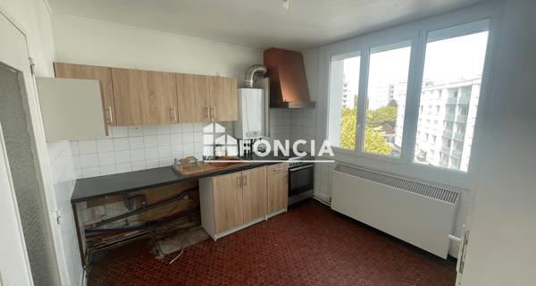 Location Appartement 3 pièces 66.01 m² - Bourg-lès-valence 26500