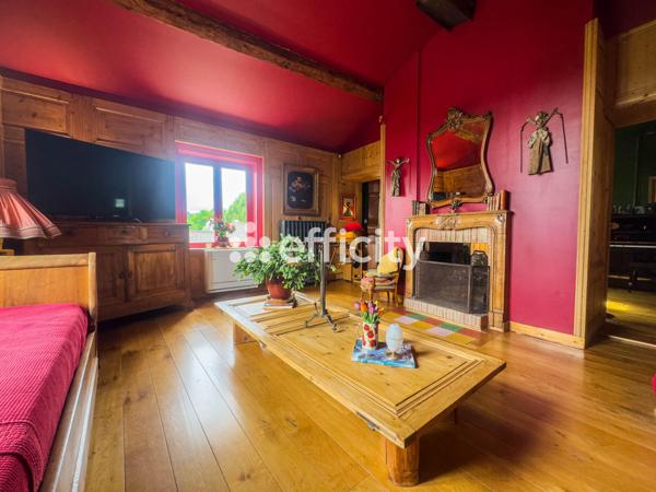 Maison 8 pièces - 310 m²