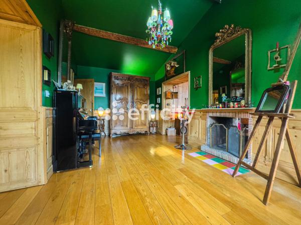 Maison 8 pièces - 310 m²