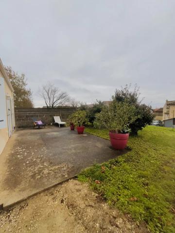 Location Maison 4 pièces 74 m2 à Sansais