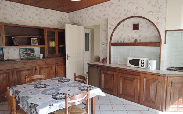 Maison à vendre    5 pièces •  Artemare