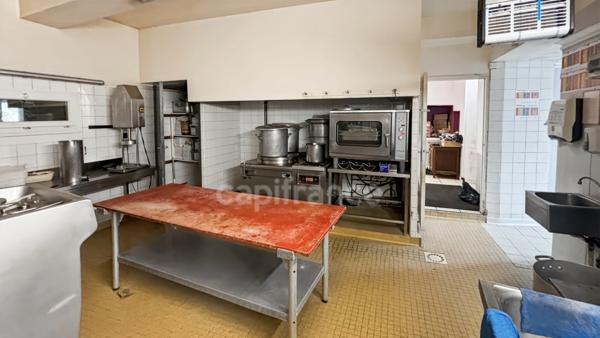 MANSIGNÉ 72 A VENDRE Fonds de commerce BOUCHERIE CHARCUTERIE
