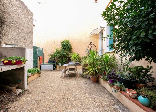 Maison à vendre    9 pièces •  Vingrau