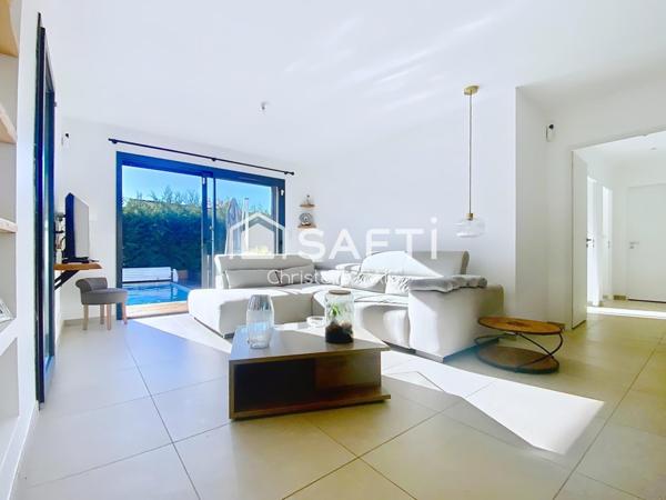 Havre moderne avec piscine