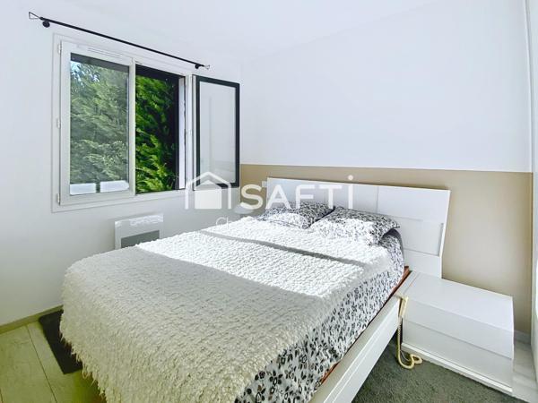 Havre moderne avec piscine