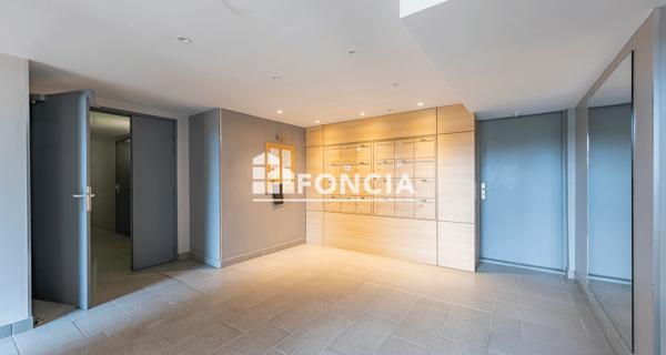 À vendre Studio 33 m² - La Mulatière 69350