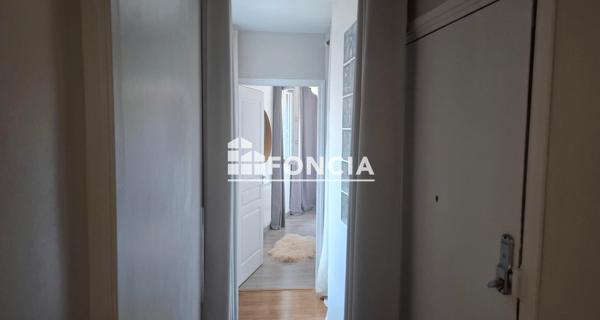 À vendre Appartement 3 pièces 94.41 m² - Charleville-mézières 08000