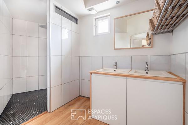 Maison de charme avec jardin et garage