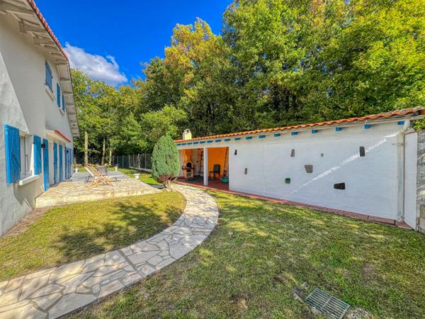 MEDIS - Maison de charme à vendre Medis