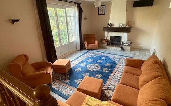 Maison à vendre    7 pièces • 175,53 m2 Saint-Maur-des-Fossés