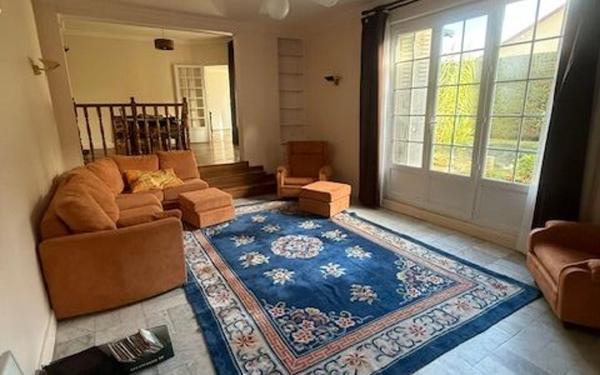 Maison à vendre    7 pièces • 175,53 m2 Saint-Maur-des-Fossés