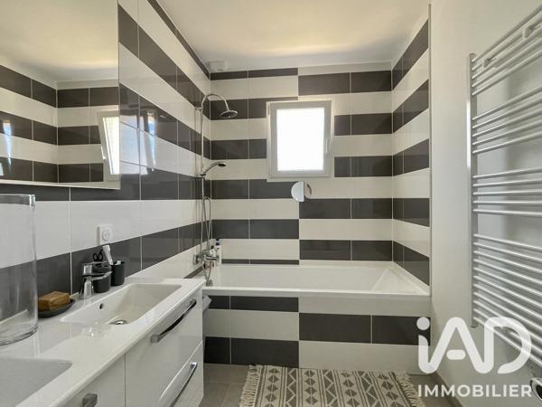 Maison à vendre 6 pièces 126 m² Saint-Hilaire-de-Riez