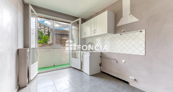 À vendre Appartement 3 pièces 69 m² - Lyon 69007
