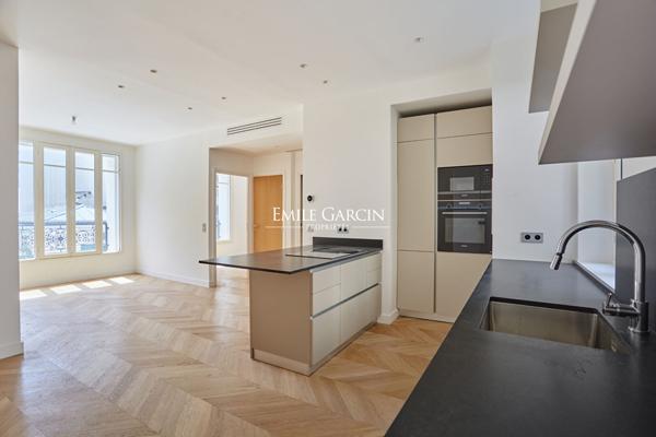 À Vendre - Appartement - Neuilly Sur Seine - 92200 - 3 Chambres - Terrasse