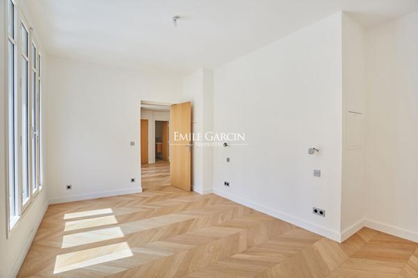 À Vendre - Appartement - Neuilly Sur Seine - 92200 - 3 Chambres - Terrasse