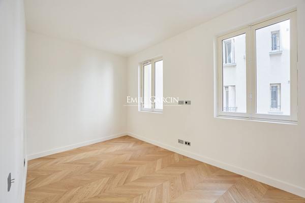 À Vendre - Appartement - Neuilly Sur Seine - 92200 - 3 Chambres - Terrasse