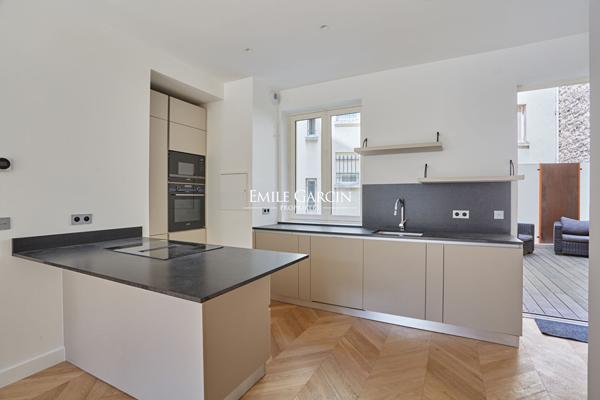 À Vendre - Appartement - Neuilly Sur Seine - 92200 - 3 Chambres - Terrasse