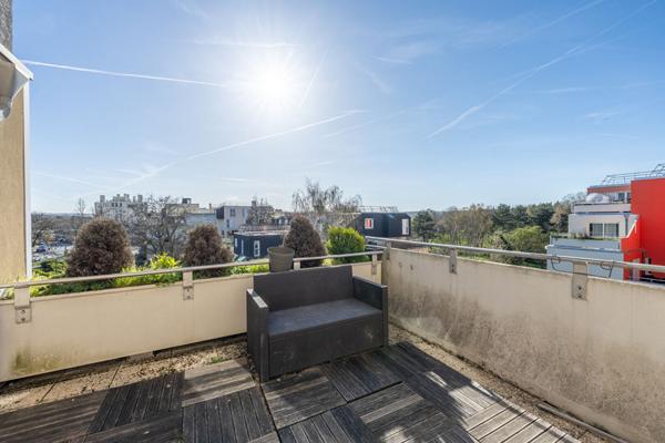 Cergy Préfecture, 2 pièces 55 m2 avec terrasse de 10m² !