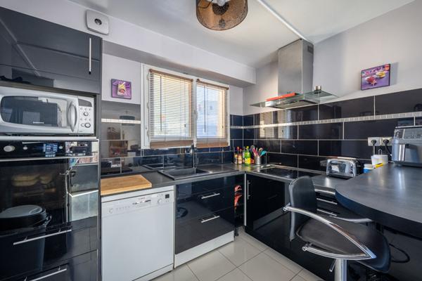 Cergy Préfecture, 2 pièces 55 m2 avec terrasse de 10m² !