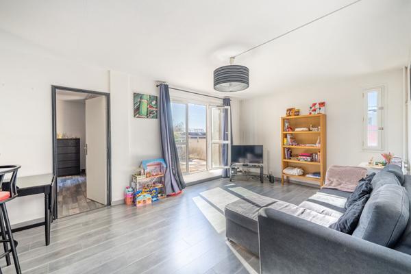 Cergy Préfecture, 2 pièces 55 m2 avec terrasse de 10m² !